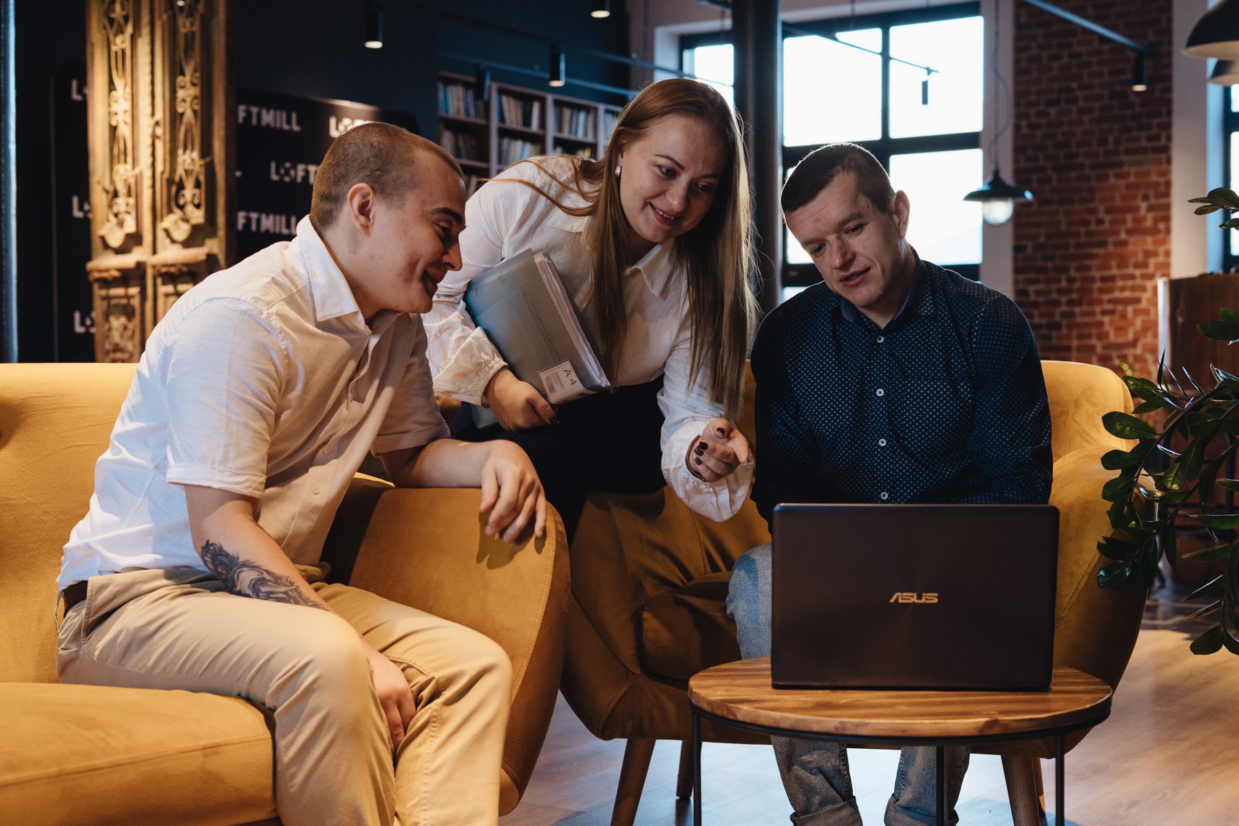 Relocate.PL office and team in Łódź